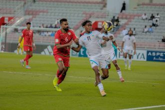 المنتخب الوطني يخسر أمام عمان في تصفيات كأس العرب 2025 بعد مباراة مثيرة